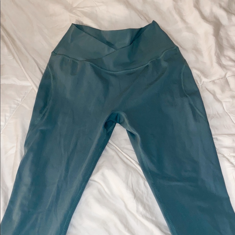 Alphalete surface power leggings